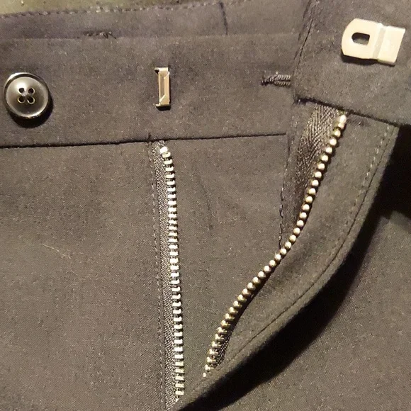 Iconic detroit designer John Varvatos wool poly dressy or casual trouser…
